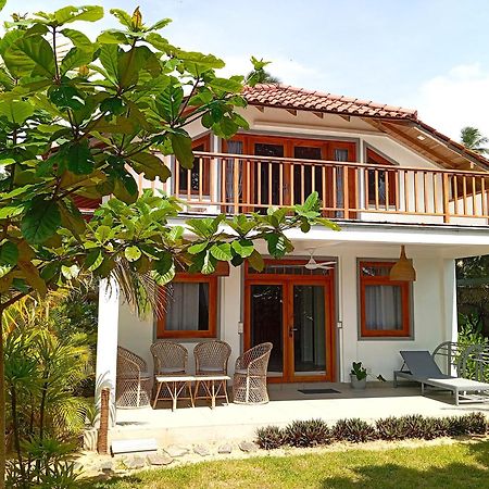 Sleeping Elephant Beach Resort Tangalle Dış mekan fotoğraf