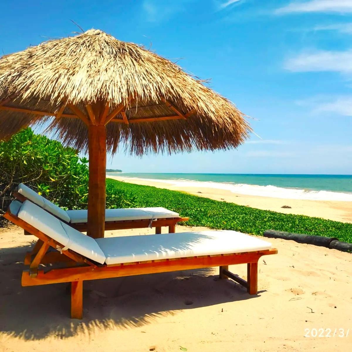 Sleeping Elephant Beach Resort Tangalle Dış mekan fotoğraf