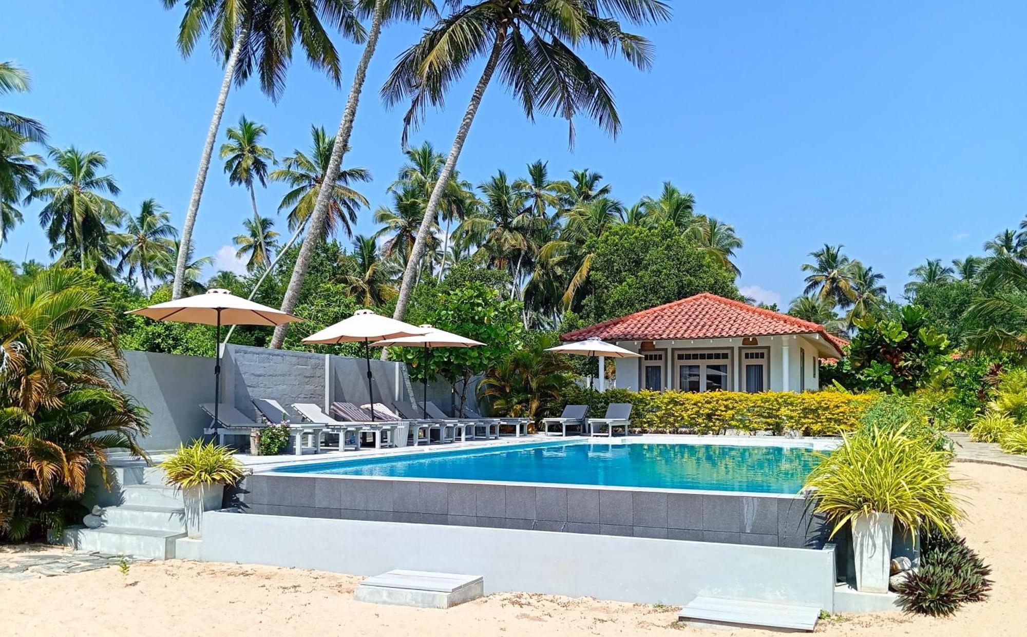 Sleeping Elephant Beach Resort Tangalle Dış mekan fotoğraf